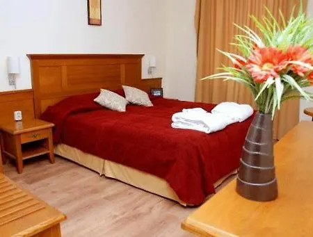 Narcis ホテル 4*