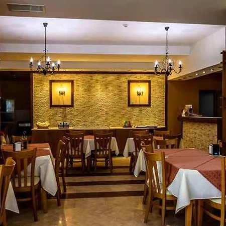 Apartahotel Evergreen 3*