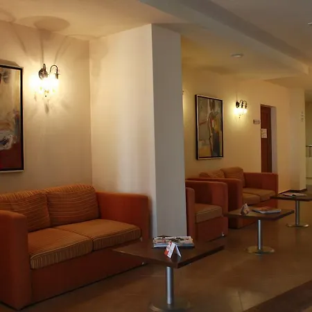 Evergreen Apartahotel 3*