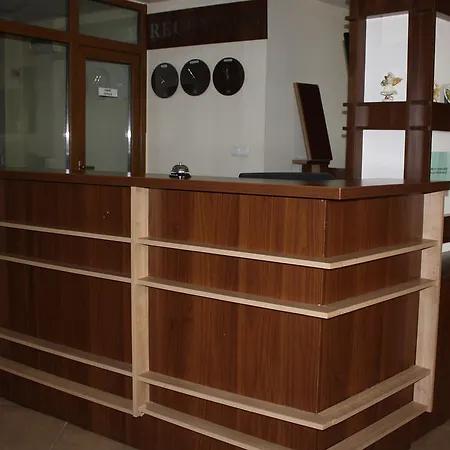 Evergreen Apartahotel