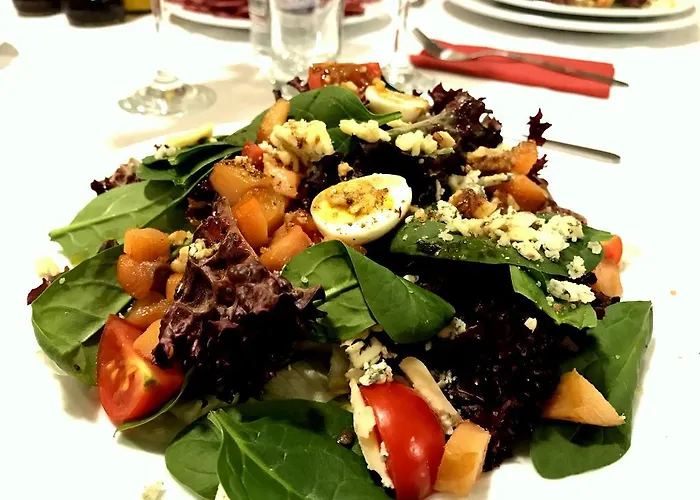 Narcis מלון בנסקו